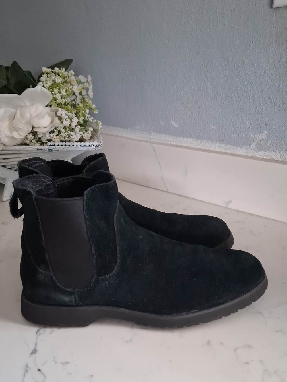 Ugg Suede Winter Womens Chelsea